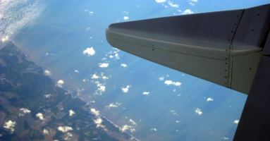Sobrevolando playas de Brasil