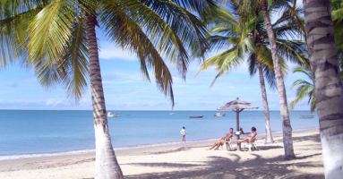 Playa cercana a la cruz de Coroa Vermelha