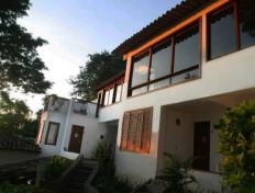 Martín Pescador Hotel