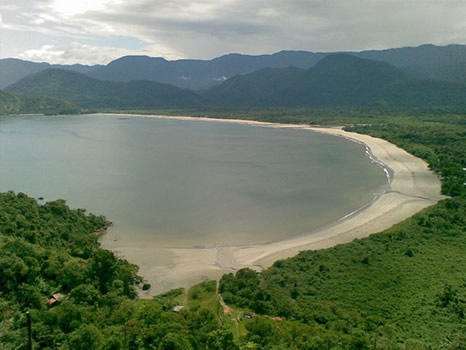 Playa de Ubatumirim - Ubatuba